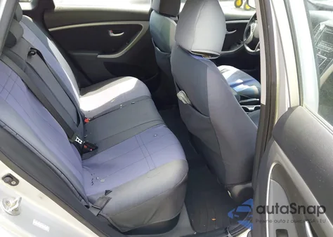 2016 Hyundai Elantra Gt z USA, uszkodzony, nr VIN KMHD35LH1GU318456